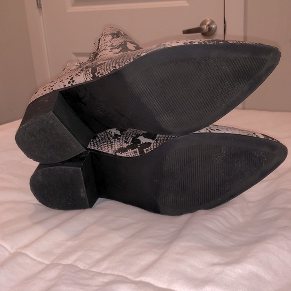 Worn once! American Eagle Snakeskin boots - Picture 6 of 6